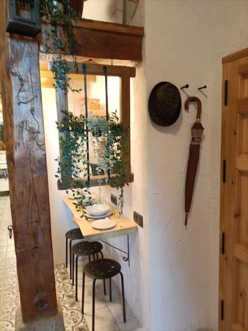 Refuge In Madrid Apartment Bagian luar foto