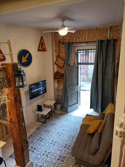 Refuge In Madrid Apartment Bagian luar foto